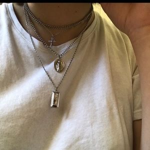 Layered Gold Necklaces